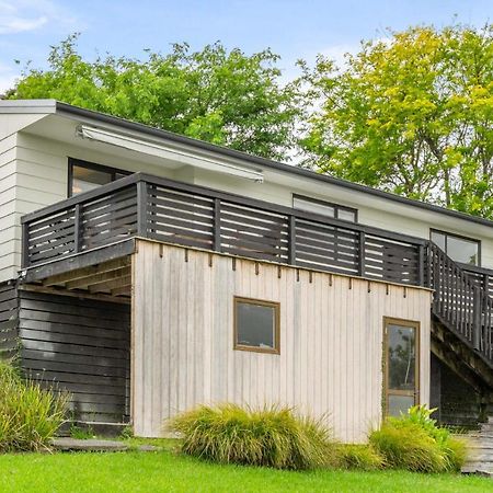 Sunrise Point - Snells Beach Holiday Home Eksteriør bilde