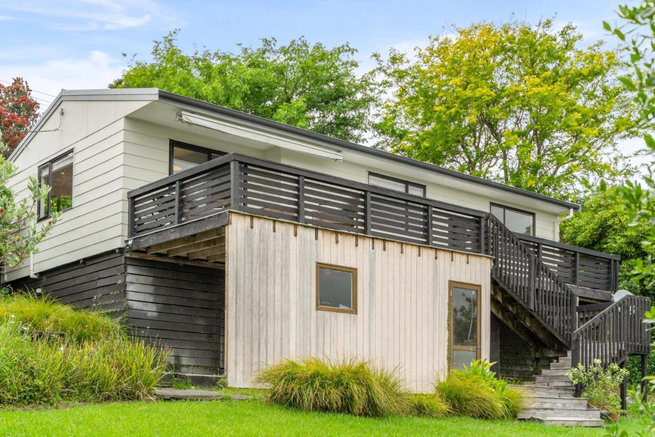 Sunrise Point - Snells Beach Holiday Home Eksteriør bilde