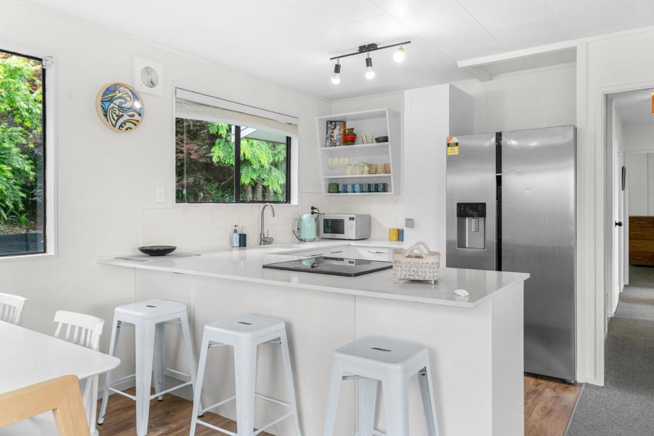 Sunrise Point - Snells Beach Holiday Home Eksteriør bilde
